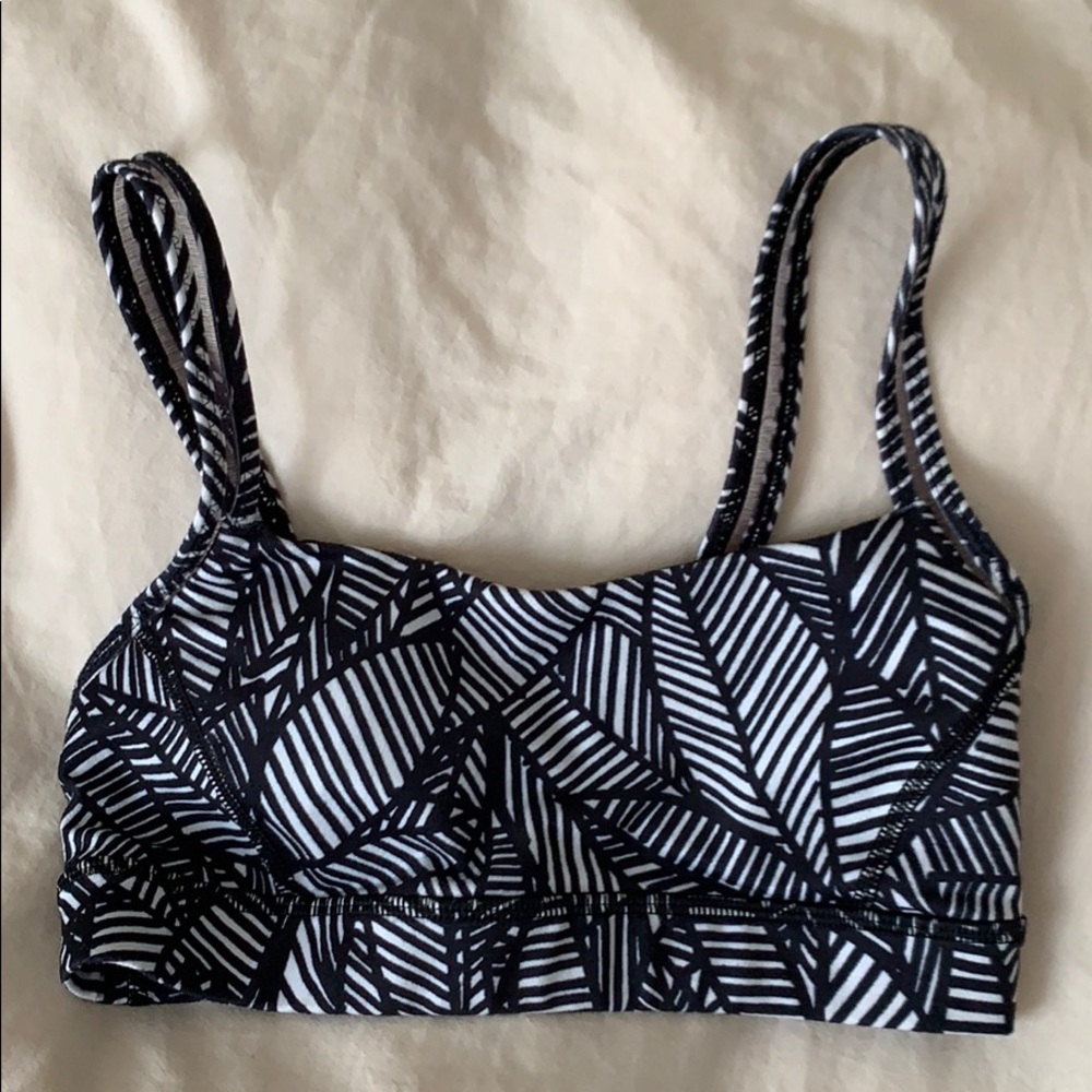 Sports bra